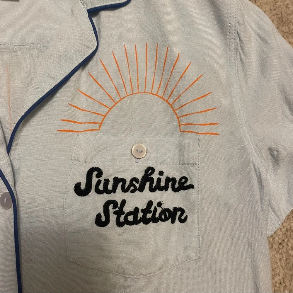 Urban Outfitters Uo Petrol
Souvenir Button-down Shirt size XS - Picture 4 of 7